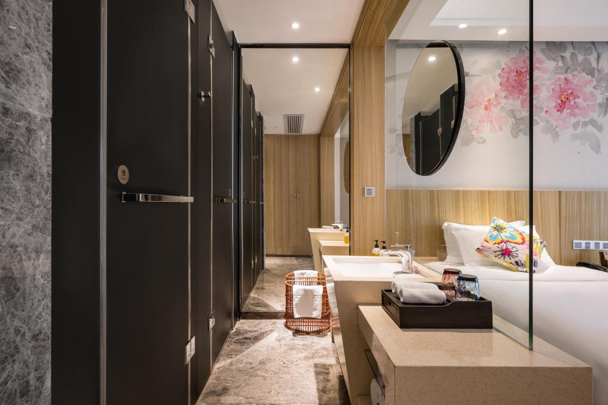 Paco Hotel Tаojin Metro Guangzhou - Free Shuttle Bus For Centen Fair Exterior photo