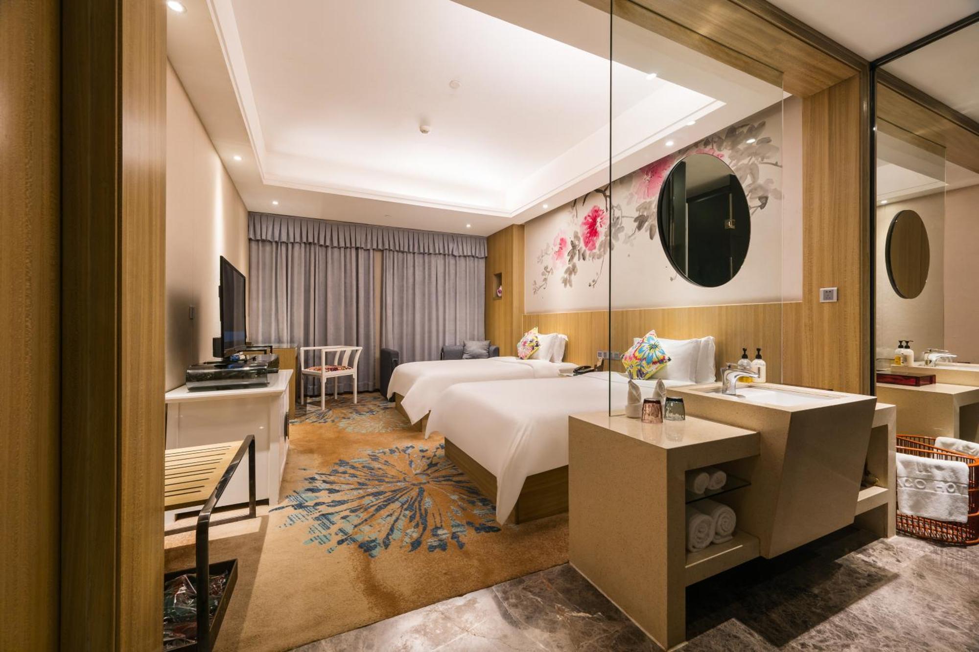 Paco Hotel Tаojin Metro Guangzhou - Free Shuttle Bus For Centen Fair Exterior photo