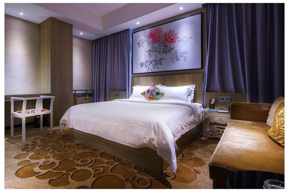 Paco Hotel Tаojin Metro Guangzhou - Free Shuttle Bus For Centen Fair Exterior photo