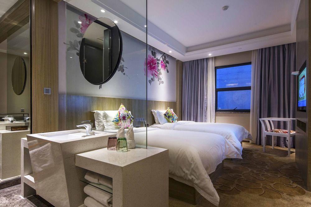Paco Hotel Tаojin Metro Guangzhou - Free Shuttle Bus For Centen Fair Exterior photo