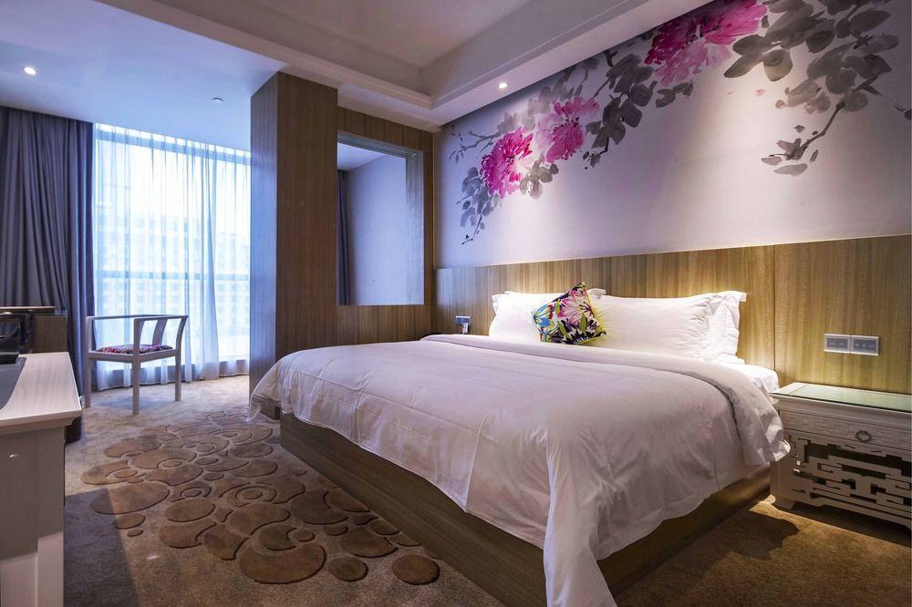 Paco Hotel Tаojin Metro Guangzhou - Free Shuttle Bus For Centen Fair Exterior photo